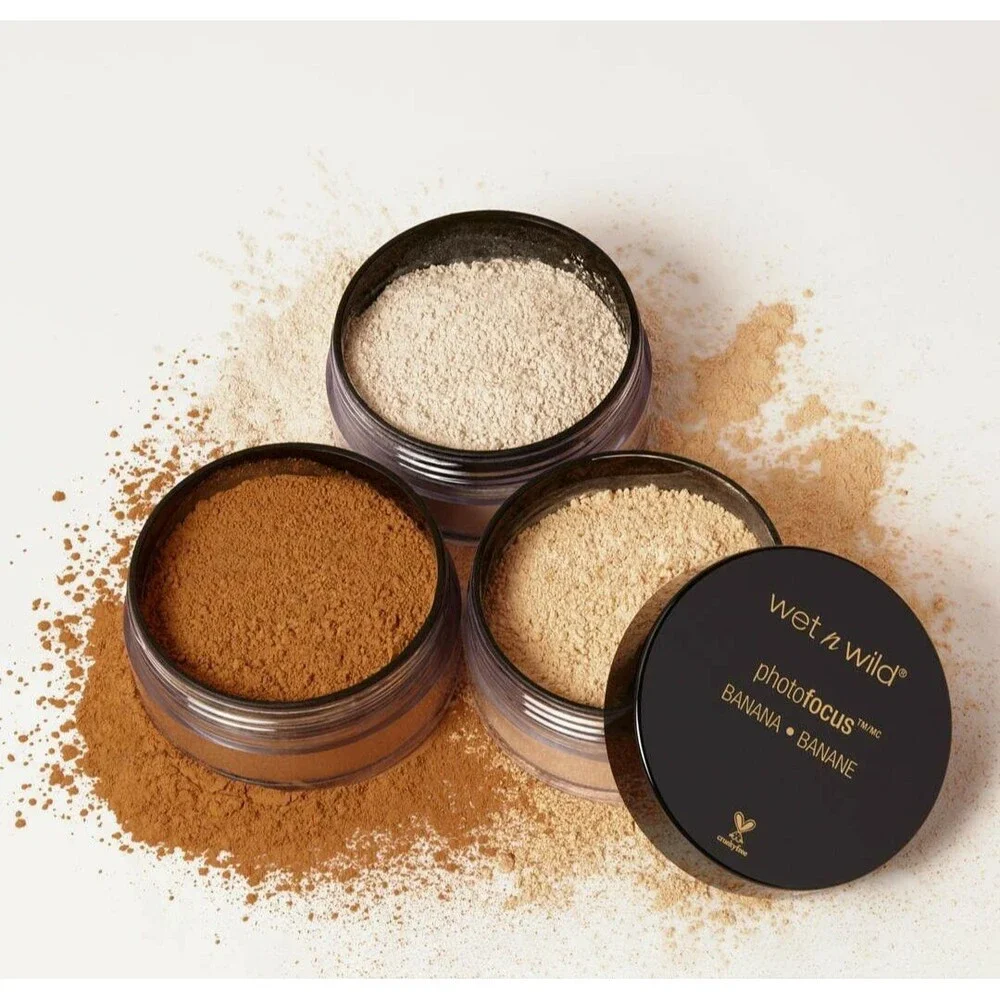 WET N WILD PHOTOFOCUS LOOSE SETTING POWDER Baking Banana .70 oz